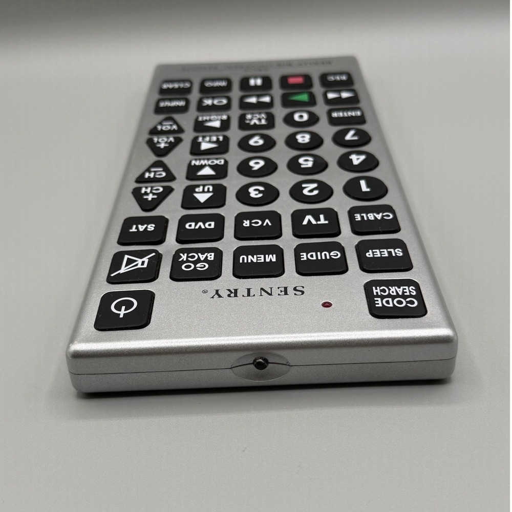 Sentry RMC10 Really Big Universal Remote Large Button Silver-Tested &‎ Works! - Picture 4 of 7